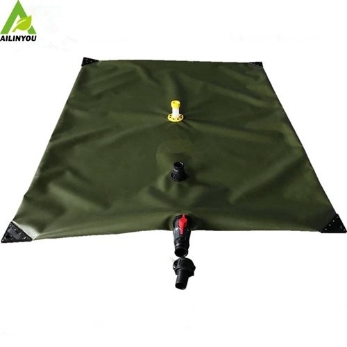 China Factory  Hot Sale Collapsible 50L Camping Water Tank  100 L Flexible Custom Water Bladder For Camping