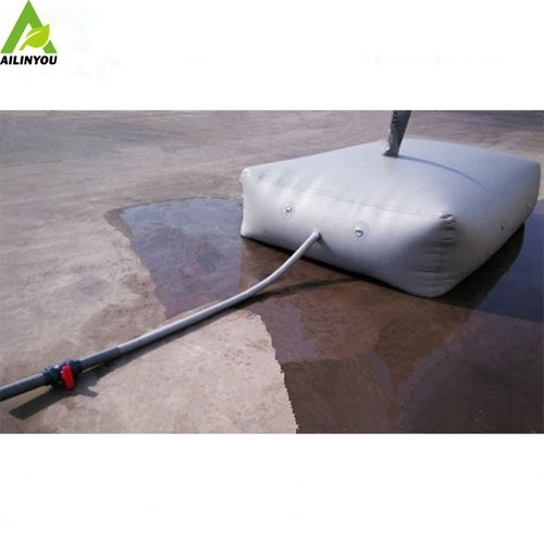 China Factory  Hot Sale 1000L Collapsible Water Bladder 500L Portable Water Bladder Tanks for water storage