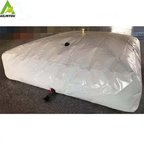 China Factory  Hot Sale 1000L Collapsible Water Bladder 500L Portable Water Bladder Tanks for water storage
